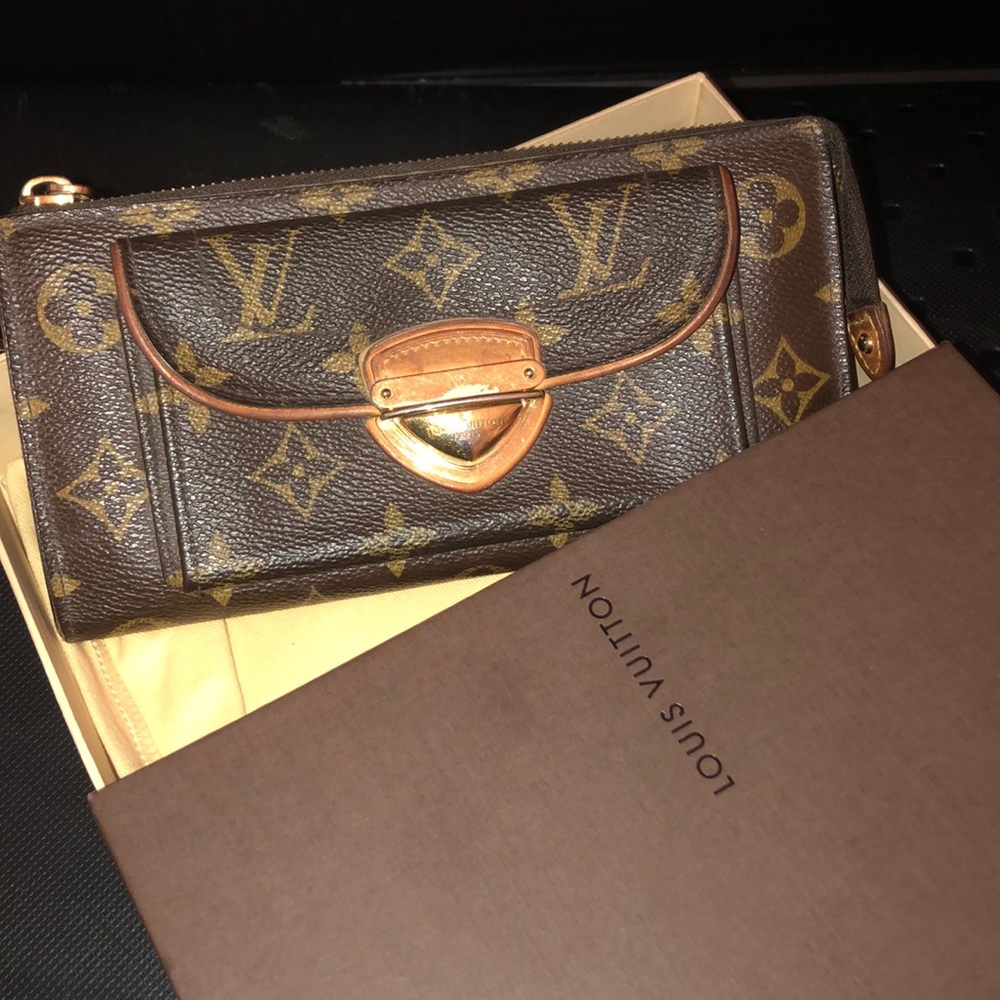 Louis Vuitton wallet